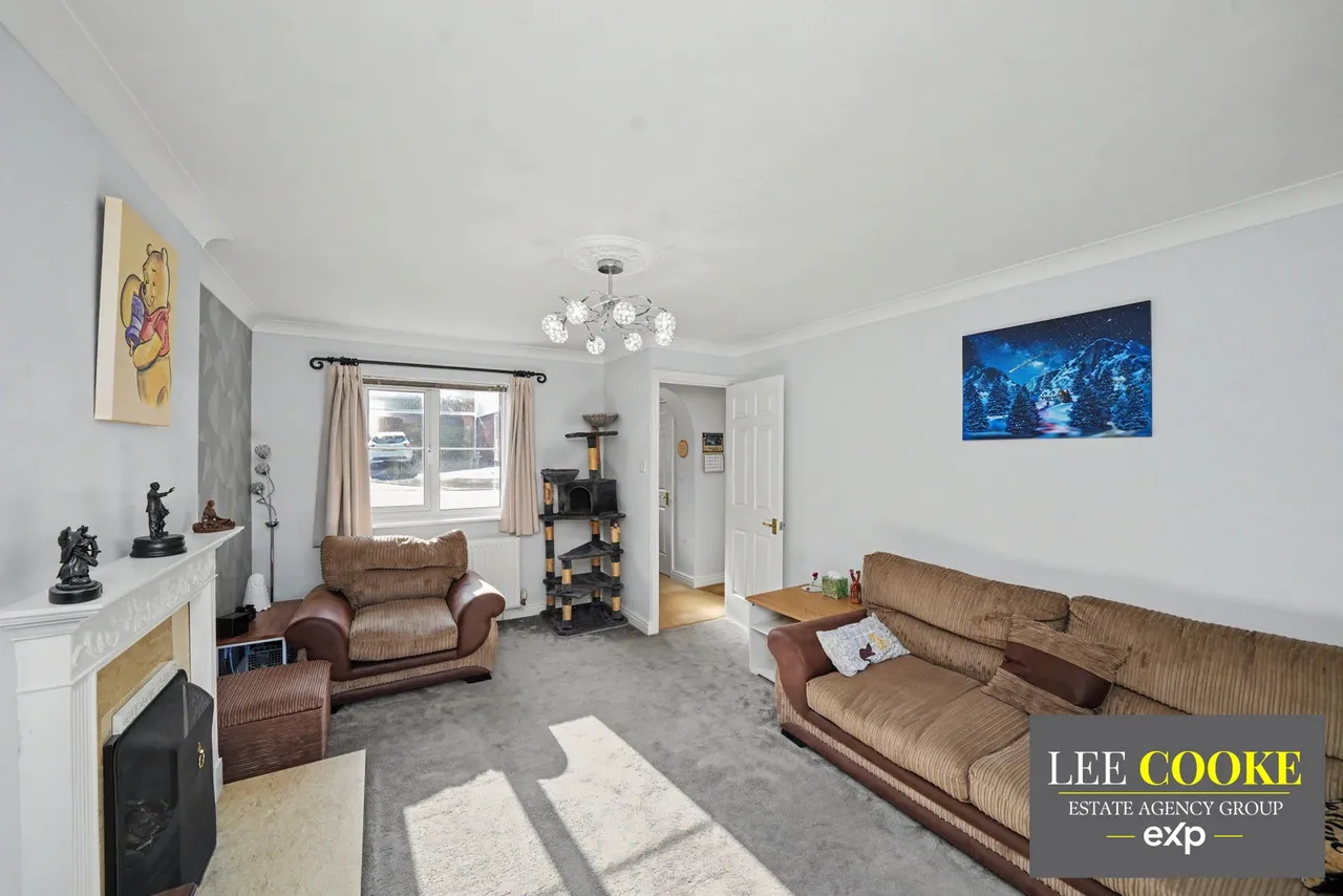 Ferndale Drive, Priorslee, TF2, photo 10