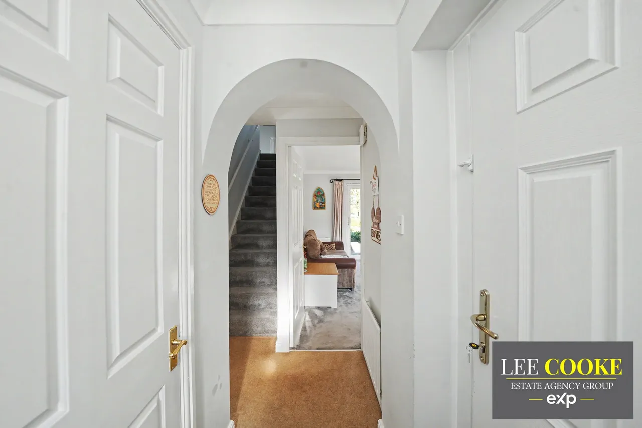 Ferndale Drive, Priorslee, TF2, photo 7