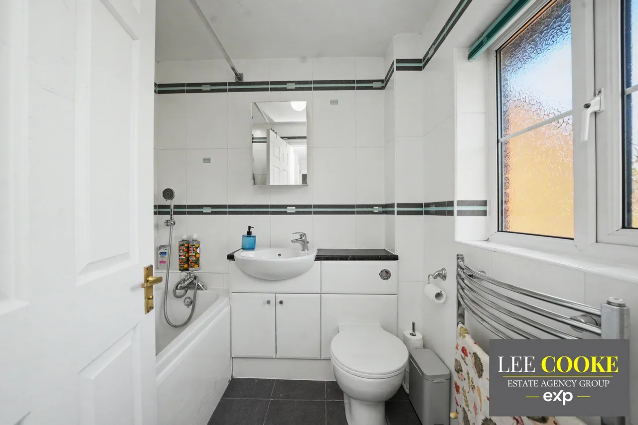 Ferndale Drive, Priorslee, TF2, photo 28
