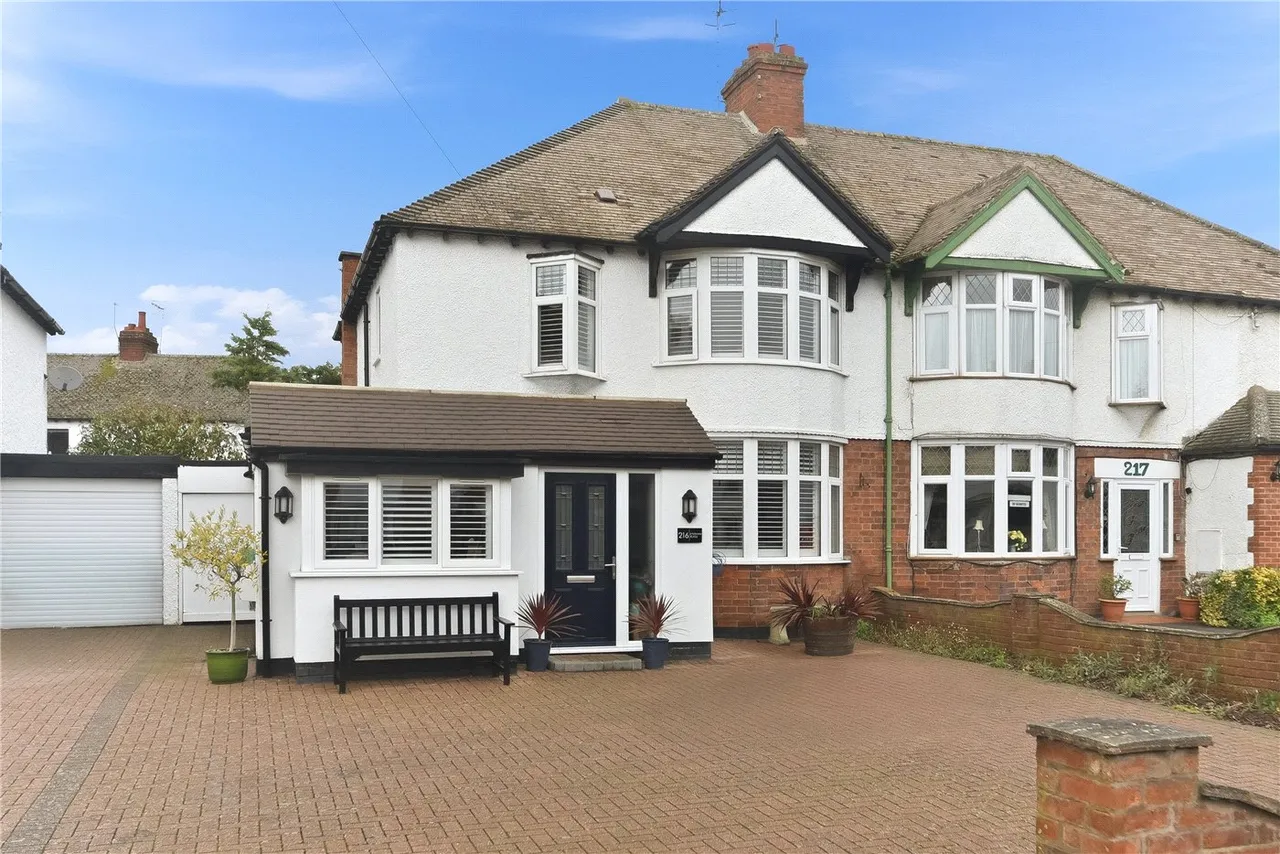 4 bed house for sale — Evesham Road, Stratford-upon-Avon, Warwickshire, CV37