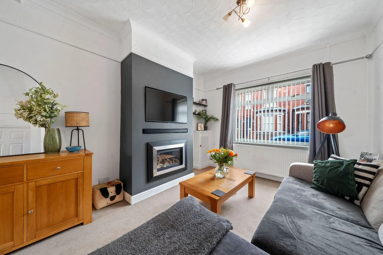 Haydock Street, Newton-Le-Willows, Newton-Le-Willows, WA12 9DH, photo 2