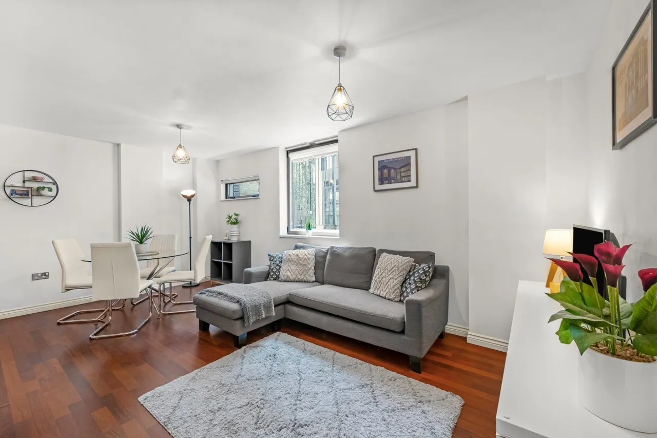 2 bed flat for sale, St. Pancras Way, London, NW1