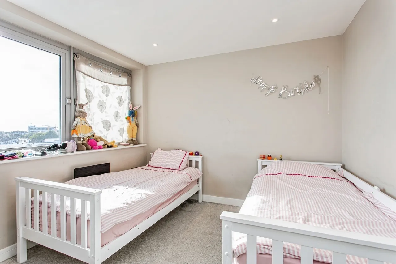 Chartwell Plaza, 9 Southchurch Road, Southend-On-, Essex, SS1, photo 9