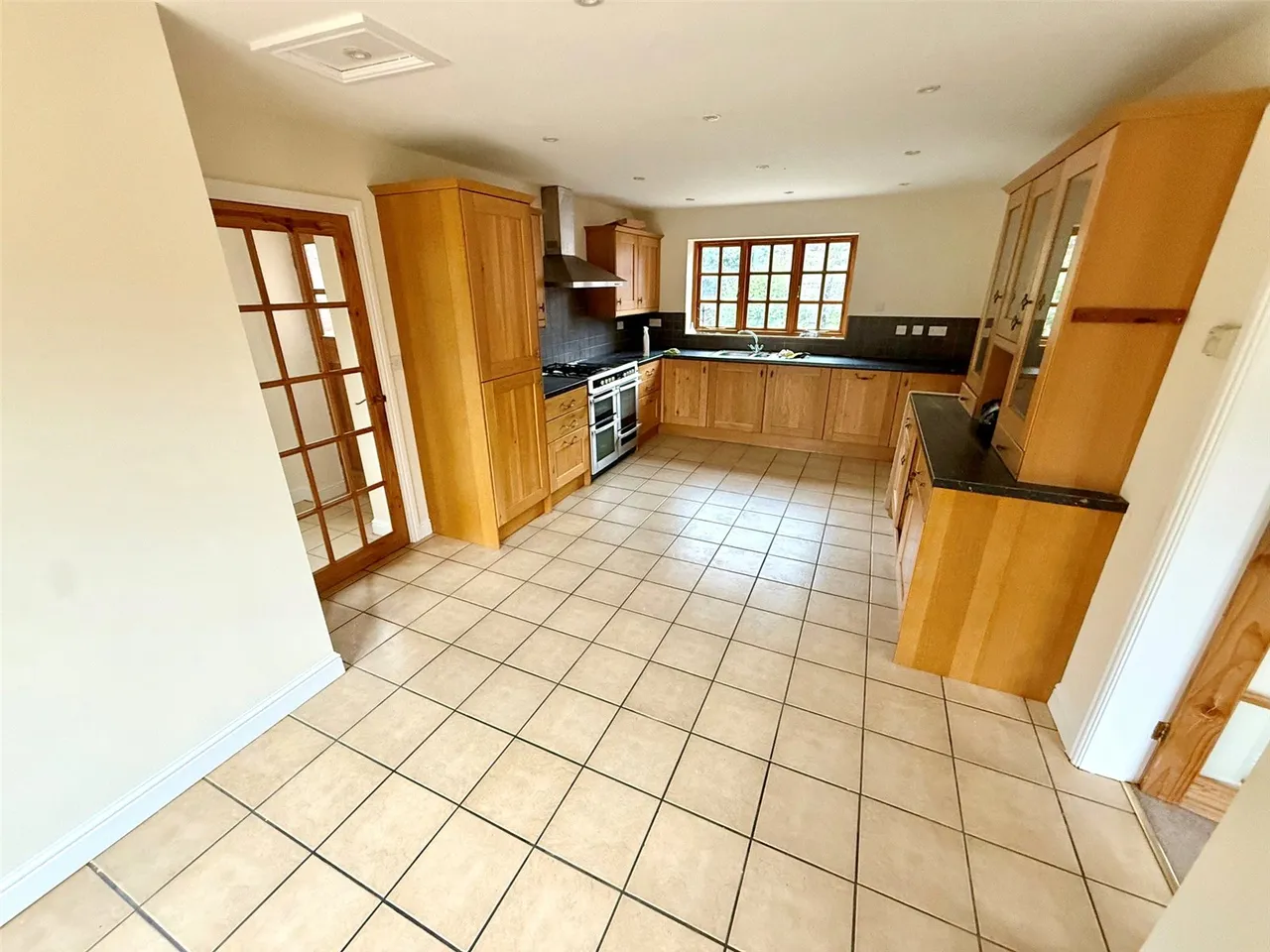 Parkes Passage, Stourport-on-Severn, Worcestershire, DY13 9EA, photo 3
