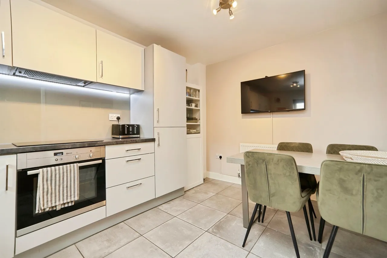 Asket Garth, Leeds, LS14, photo 3