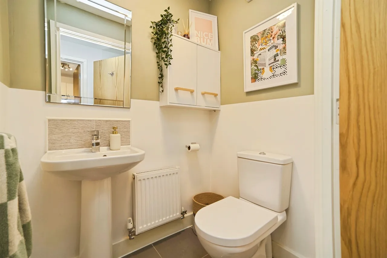 Asket Garth, Leeds, LS14, photo 13