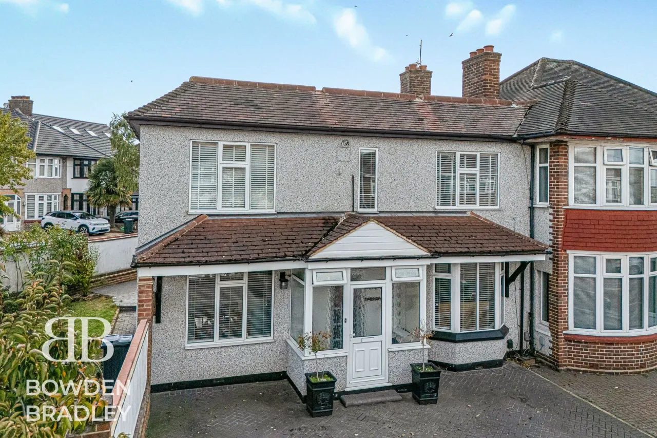 Lord Avenue, Clayhall, IG5, photo 59