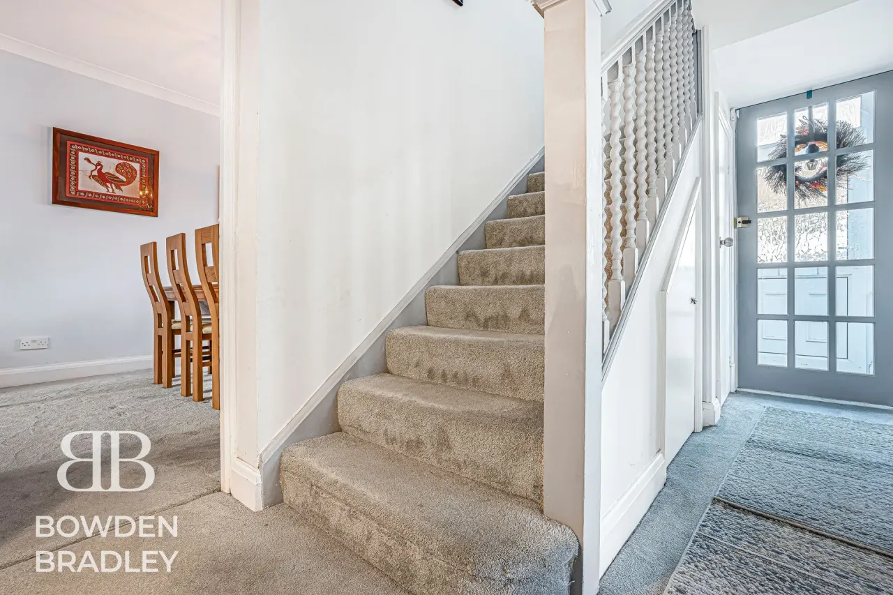 Lord Avenue, Clayhall, IG5, photo 15