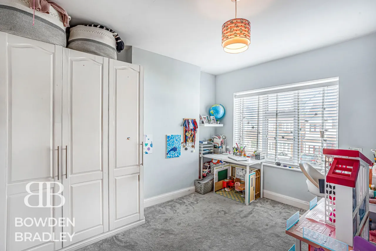 Lord Avenue, Clayhall, IG5, photo 52
