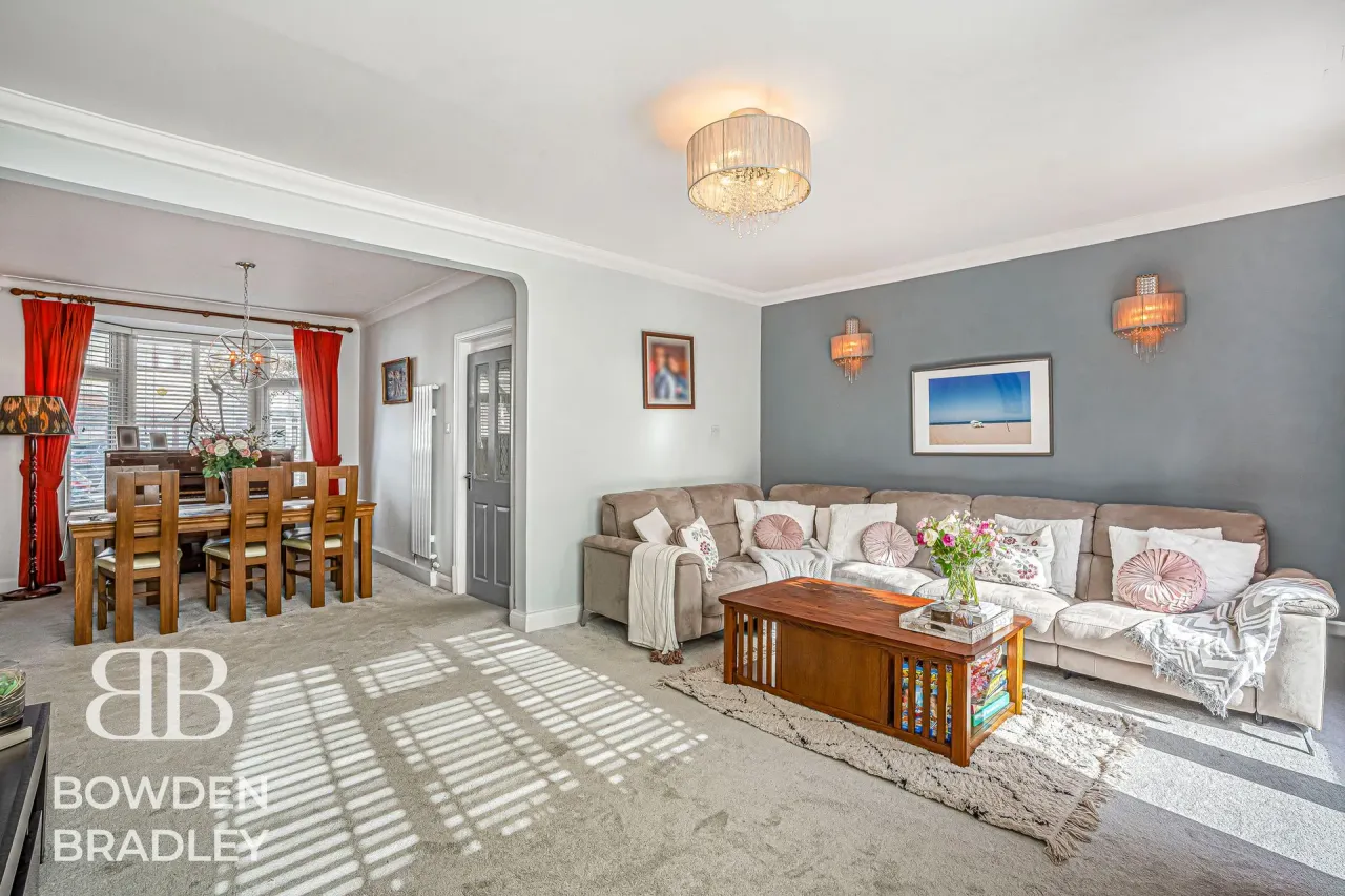 Lord Avenue, Clayhall, IG5, photo 36