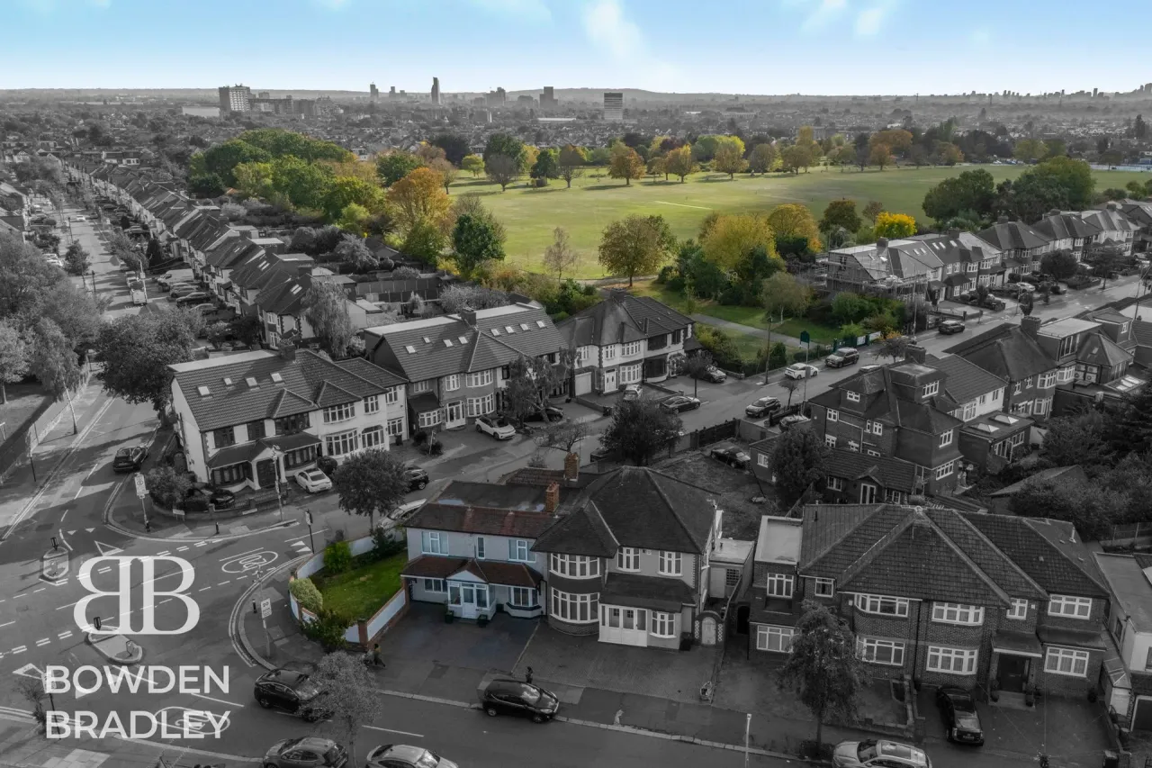 Lord Avenue, Clayhall, IG5, photo 30