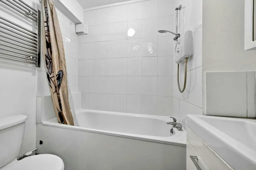 Gray's Inn Road, Trinity Court, WC1X, photo 16