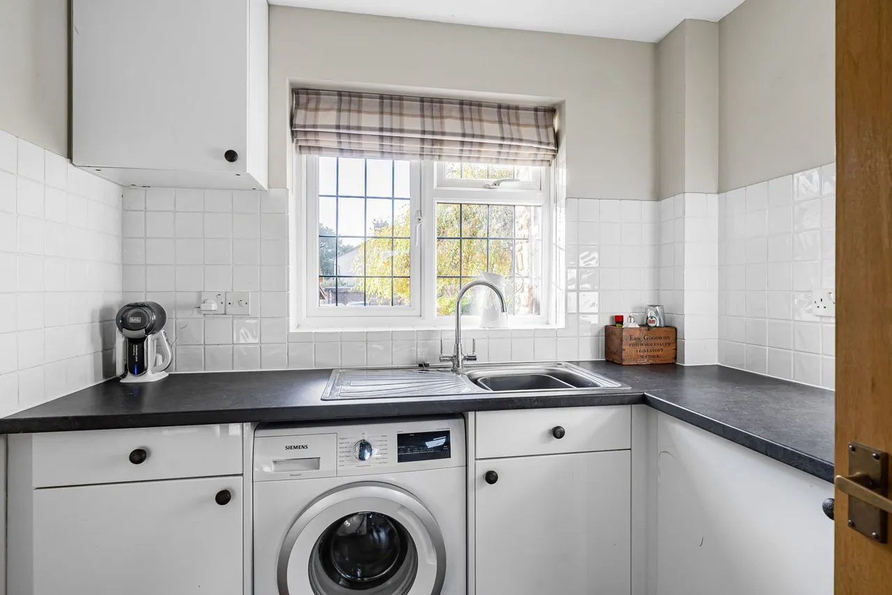 Yew Tree Rise, Croughton, NN13, photo 17