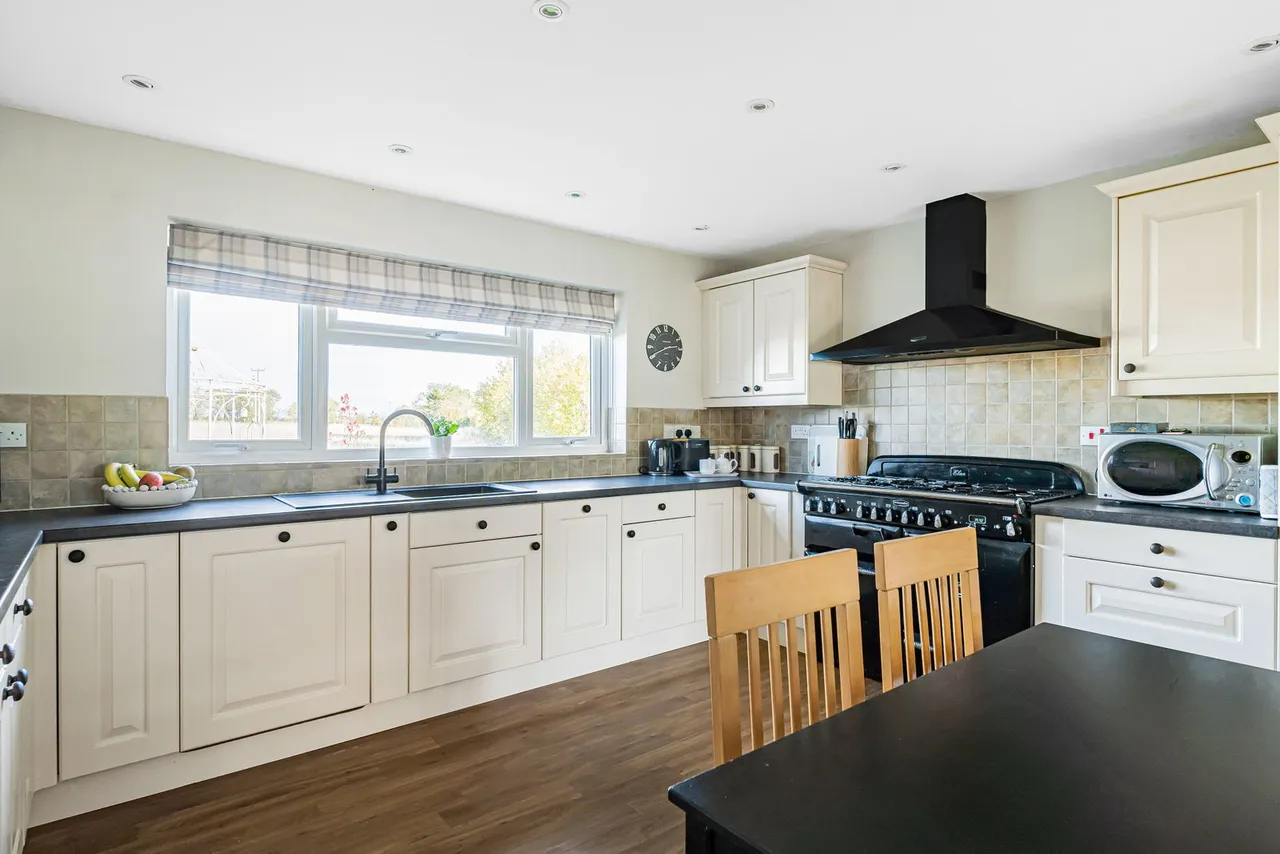 Yew Tree Rise, Croughton, NN13, photo 18