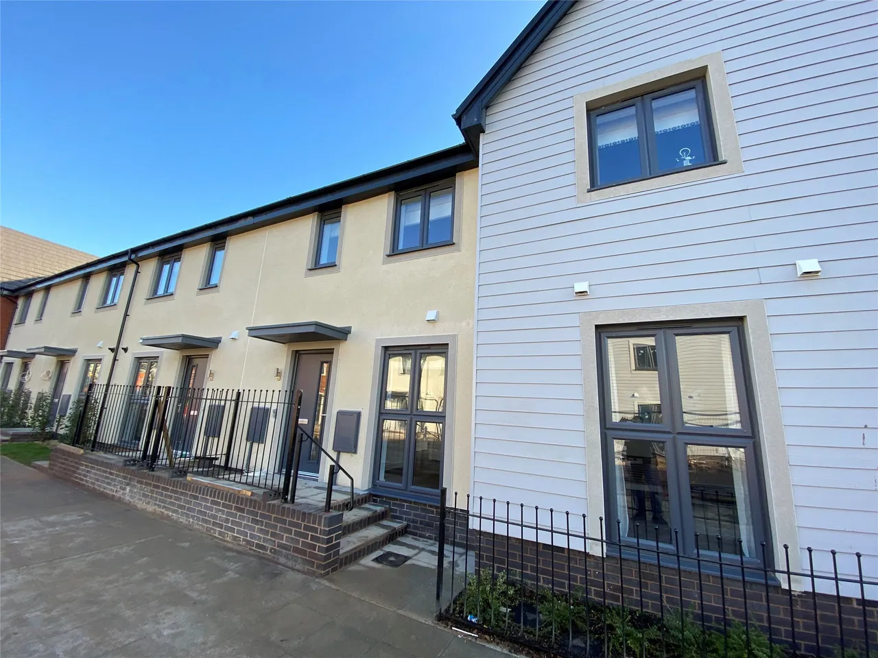 3 bed house to rent — Whittle Way, Gloucestershire, Brockworth, GL3 4ZF