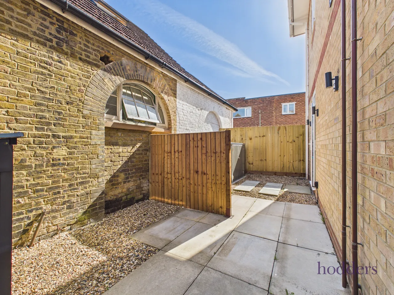 Gogmore Lane, Chertsey, KT16, photo 10