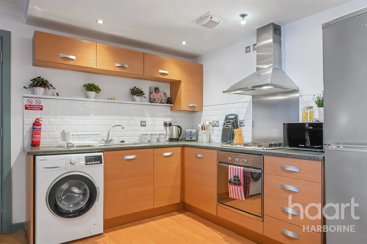 Cheapside, B12, photo 27