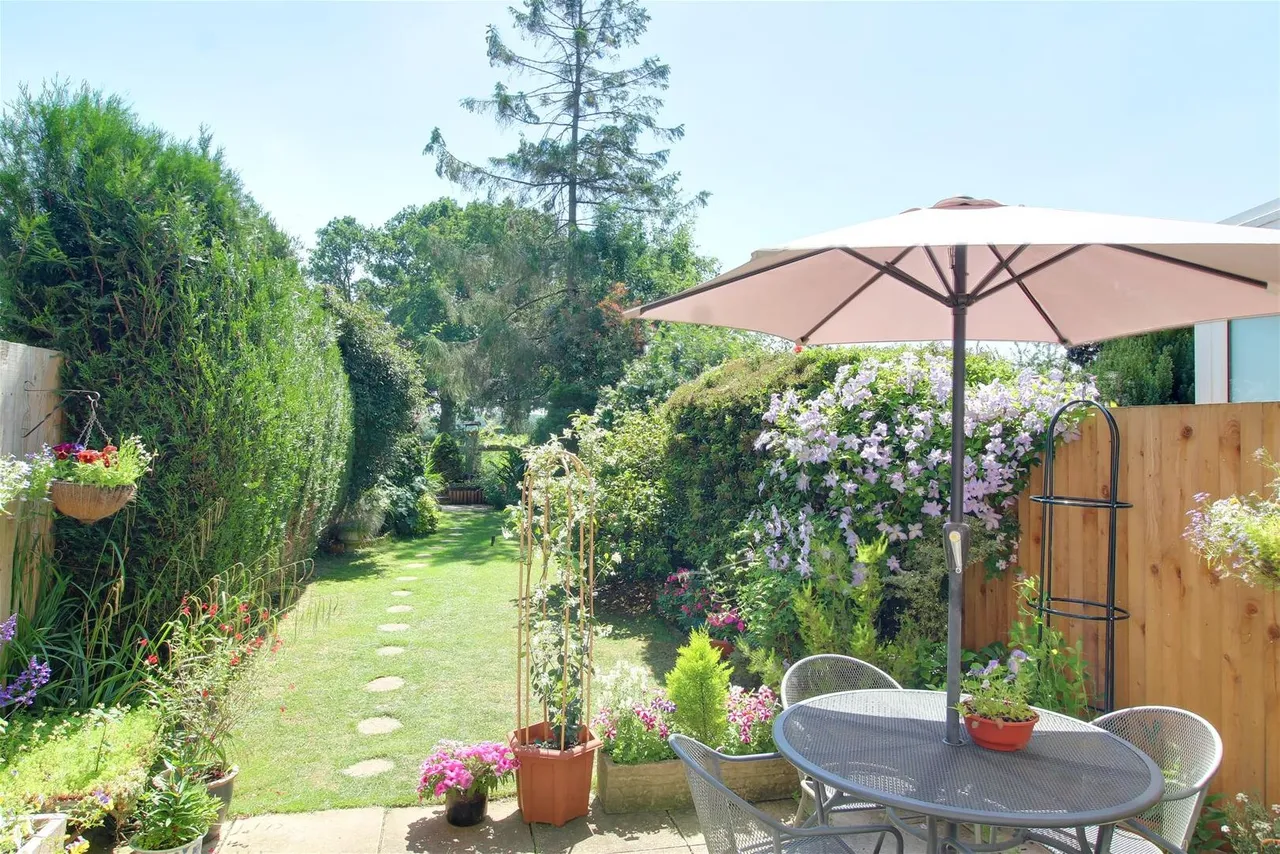 Welham Manor, Welham Green AL9 7EL, photo 6