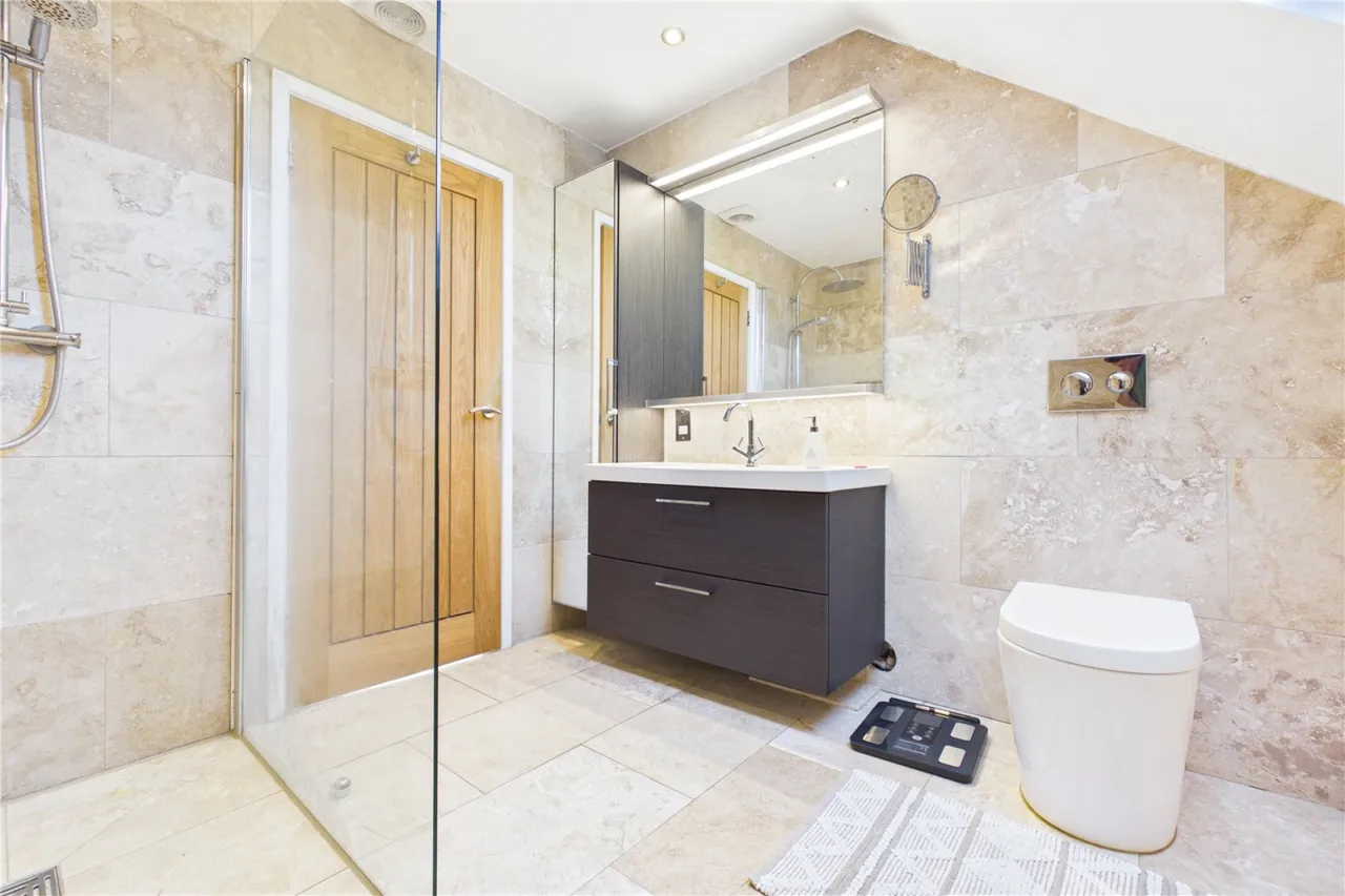 Newtown, Upper Basildon, RG8, photo 4