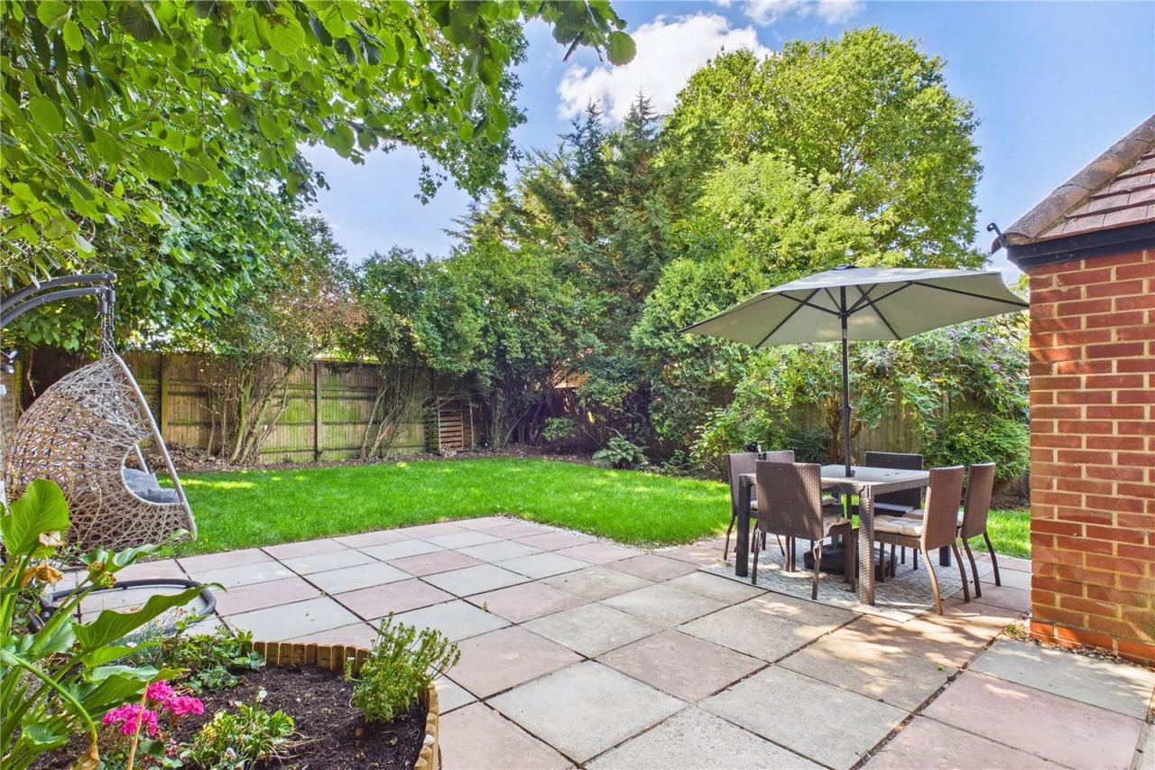 Newtown, Upper Basildon, RG8, photo 3