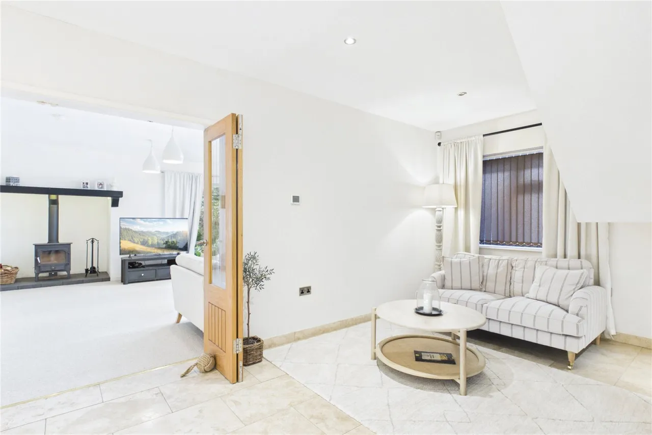 Newtown, Upper Basildon, RG8, photo 13