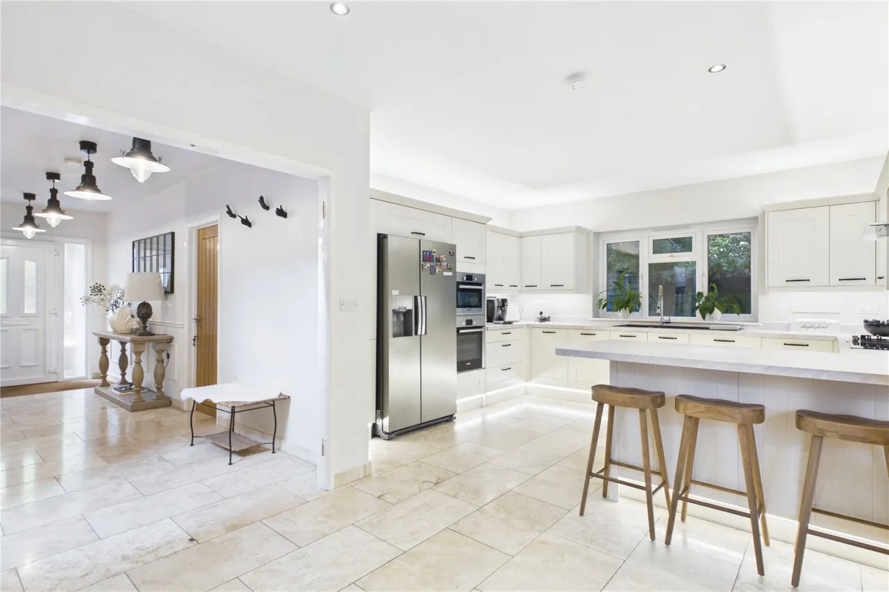 Newtown, Upper Basildon, RG8, photo 11