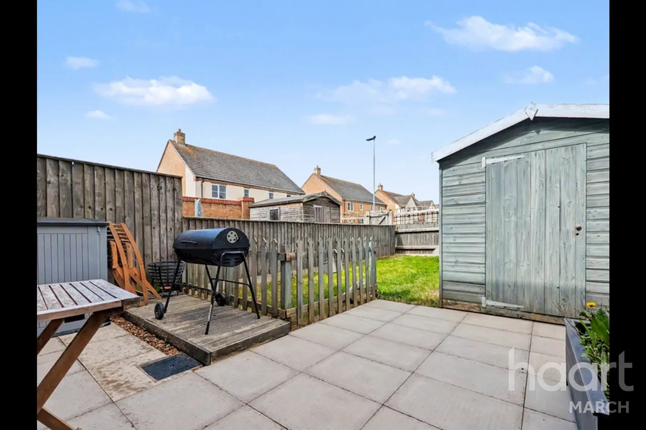 New Road, Chatteris, PE16, photo 4