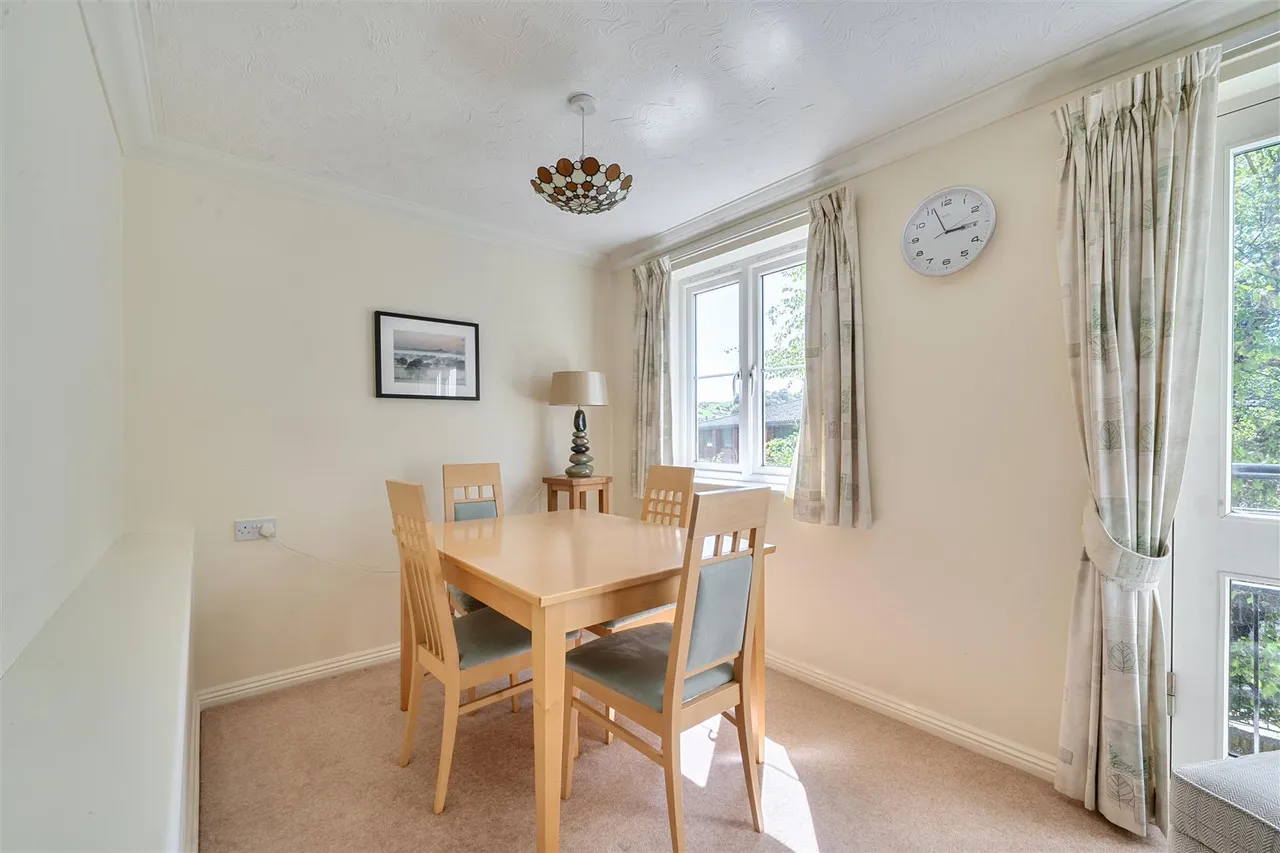 Magdalene Street, Glastonbury, BA6, photo 5