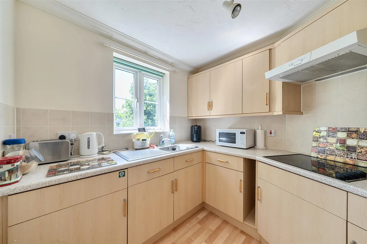 Magdalene Street, Glastonbury, BA6, photo 6