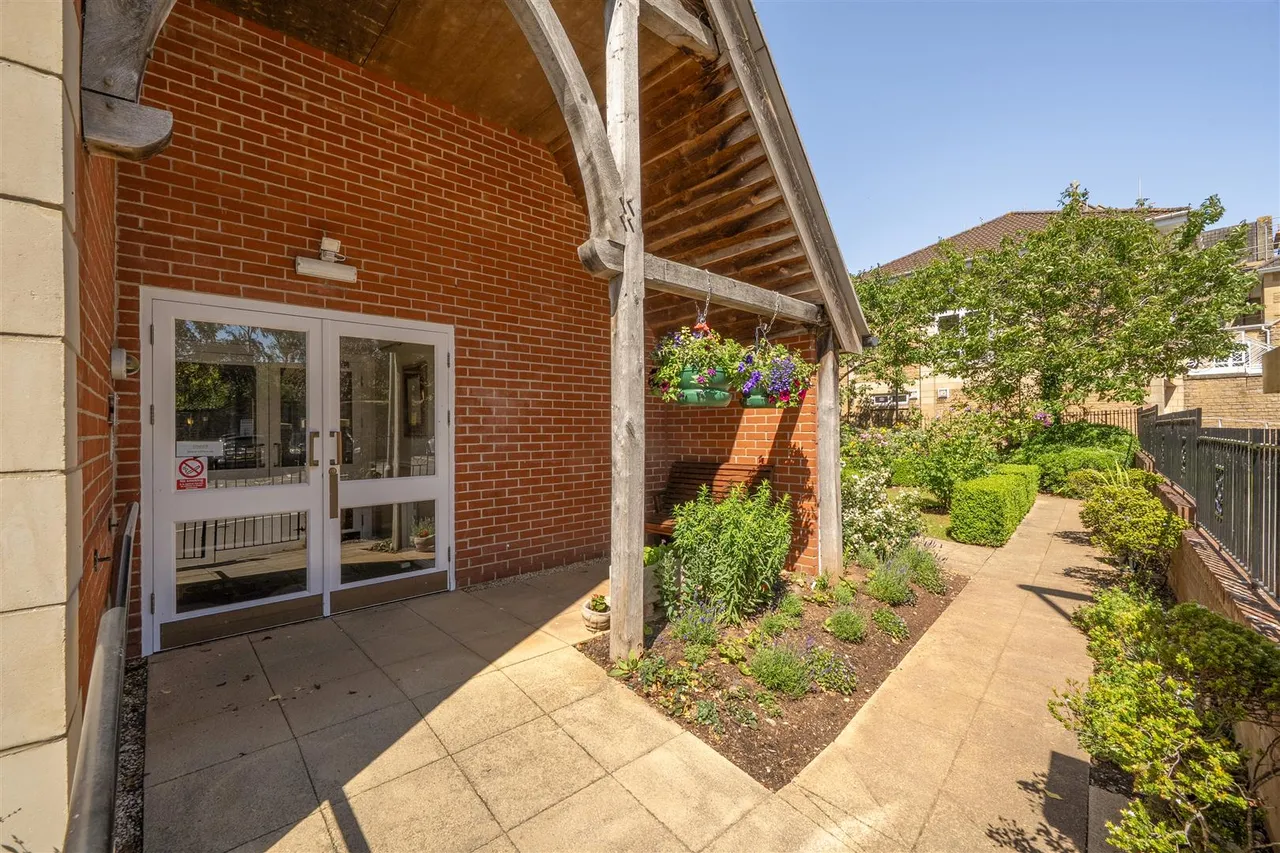 Magdalene Street, Glastonbury, BA6, photo 16