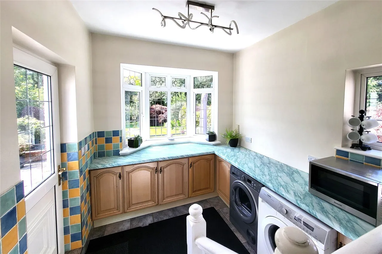 Lakeside Drive, Bromley, BR2, photo 11