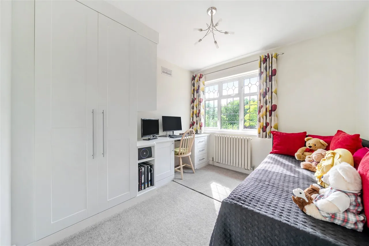 Lakeside Drive, Bromley, BR2, photo 16
