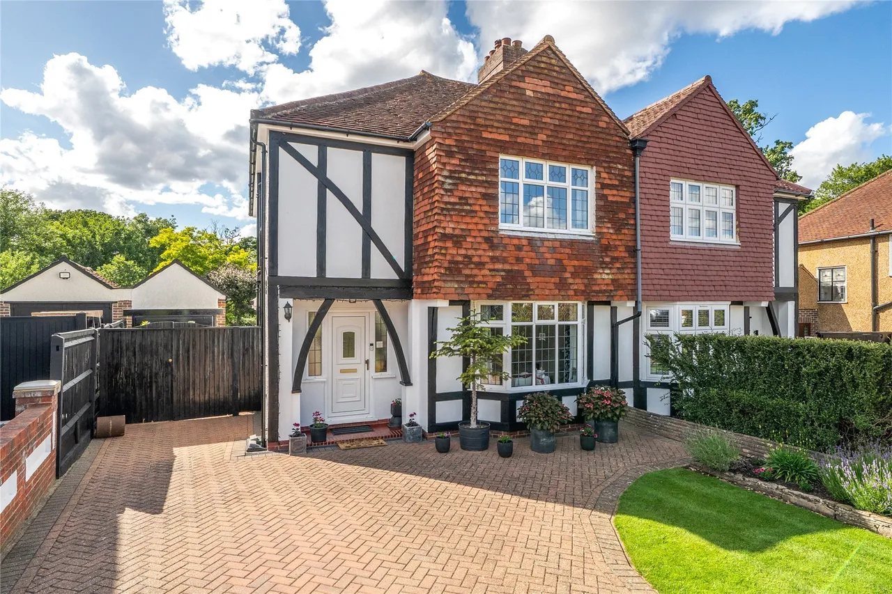 Lakeside Drive, Bromley, BR2, photo 2