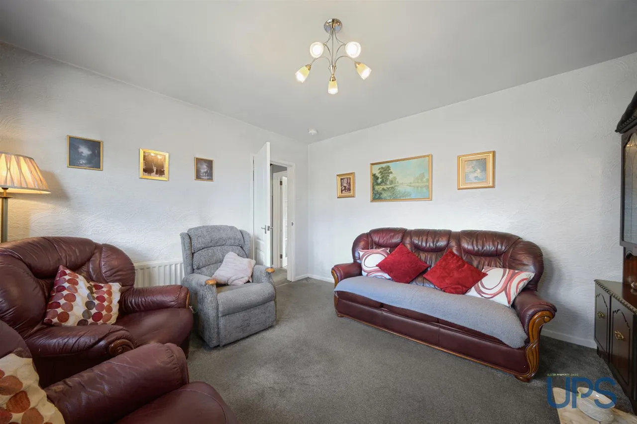 Willowvale Gardens, Stewartstown Road, BT11, photo 6