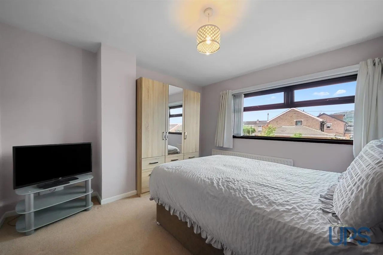 Willowvale Gardens, Stewartstown Road, BT11, photo 18