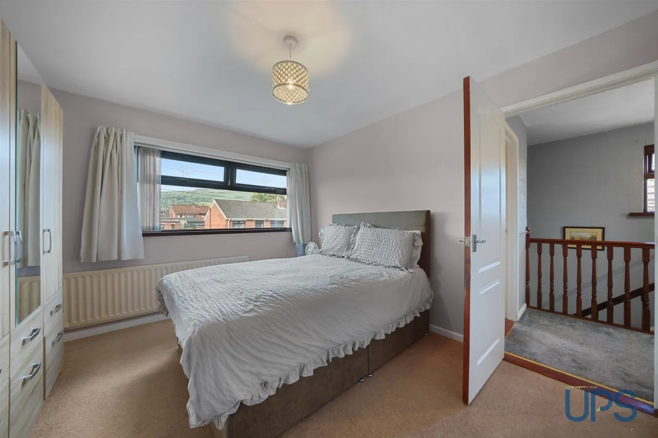 Willowvale Gardens, Stewartstown Road, BT11, photo 17