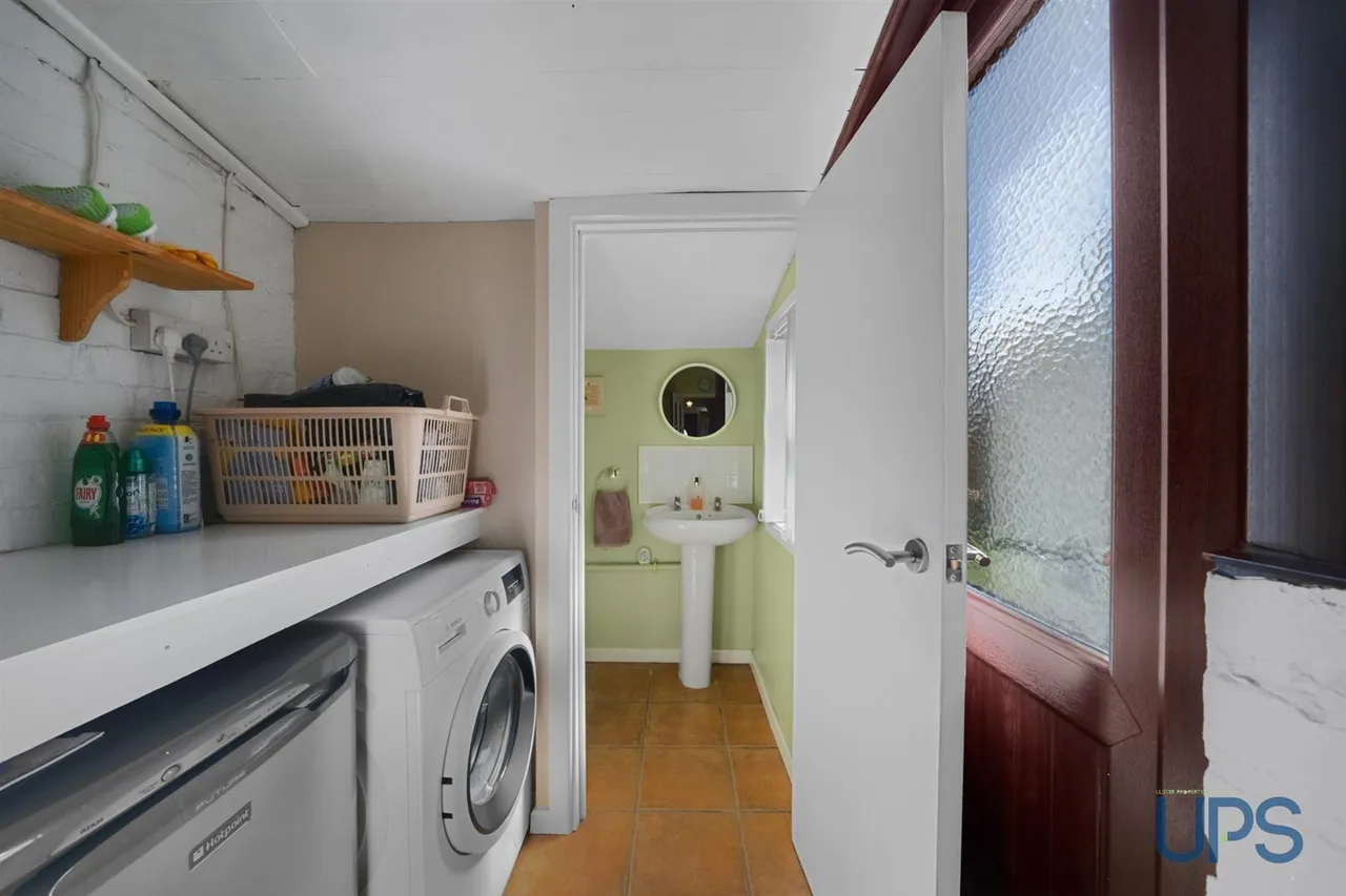 Willowvale Gardens, Stewartstown Road, BT11, photo 14