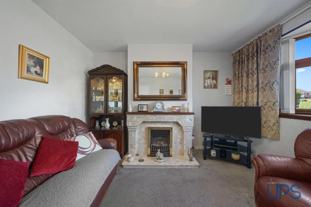 Willowvale Gardens, Stewartstown Road, BT11, photo 7
