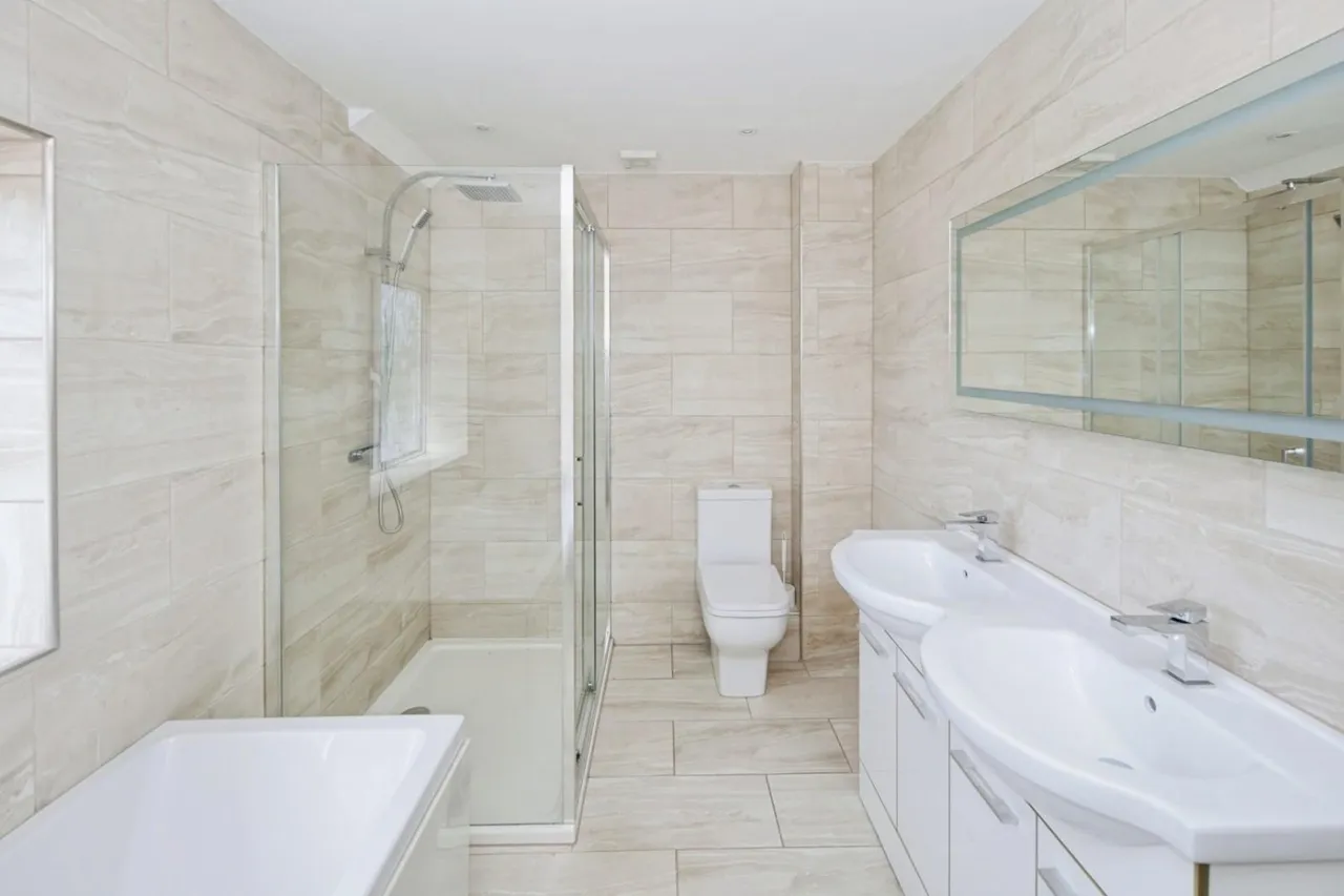 Widney Road, Bentley Heath, B93, photo 9