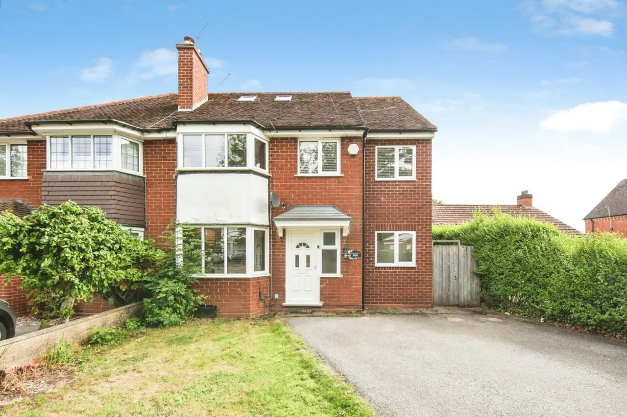 4 bed house to rent, Widney Road, Bentley Heath, B93