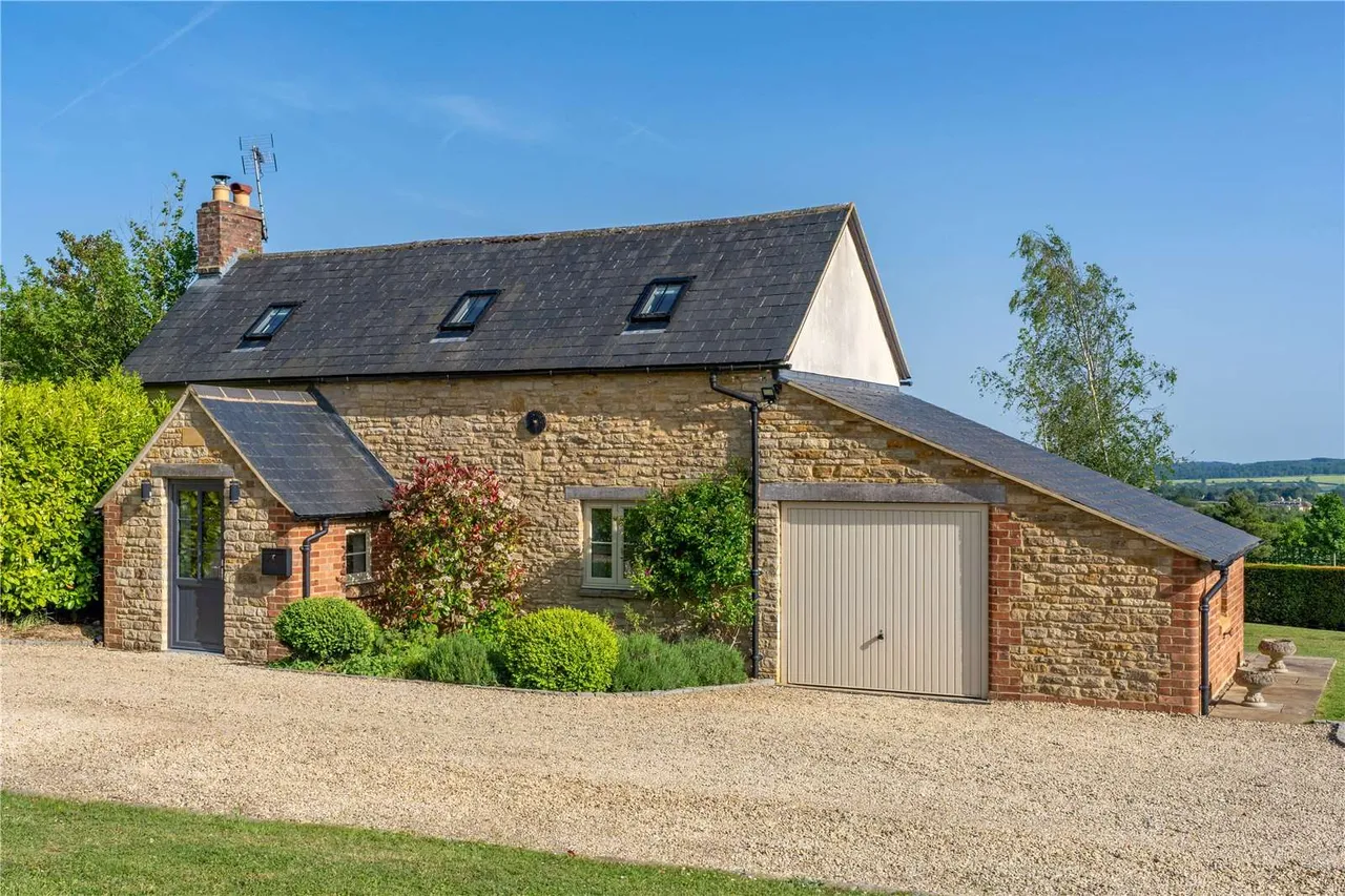 Chadlington, Chipping Norton, OX7, photo 23