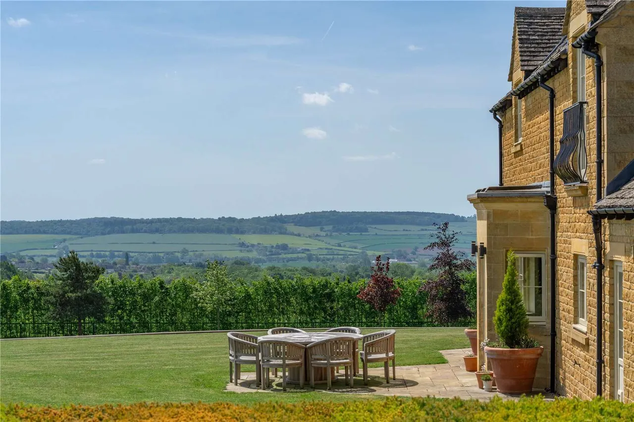 Chadlington, Chipping Norton, OX7, photo 19