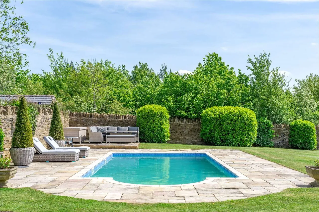 Chadlington, Chipping Norton, OX7, photo 18