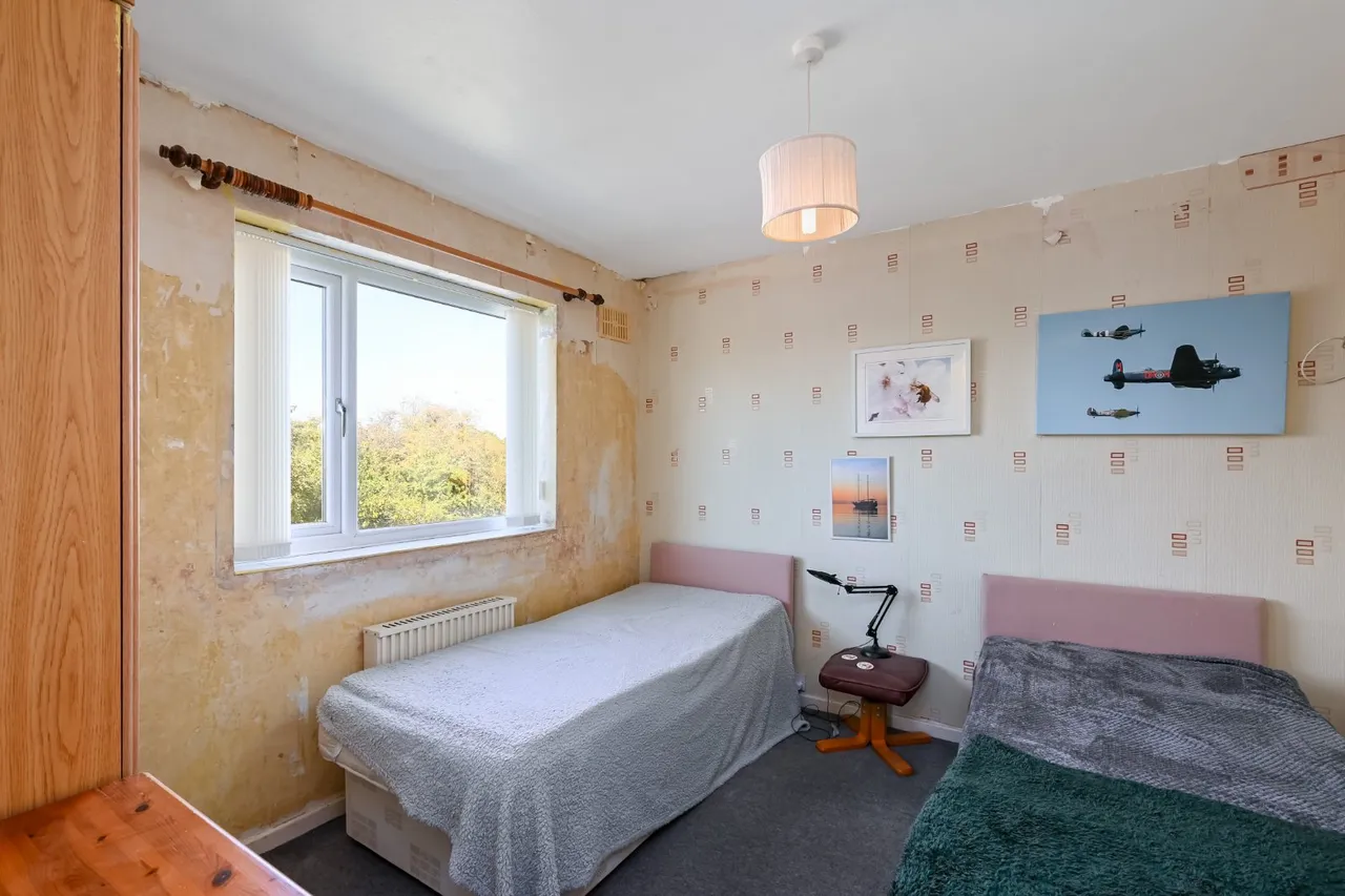 Little Avenue, Clifton, YO30, photo 10