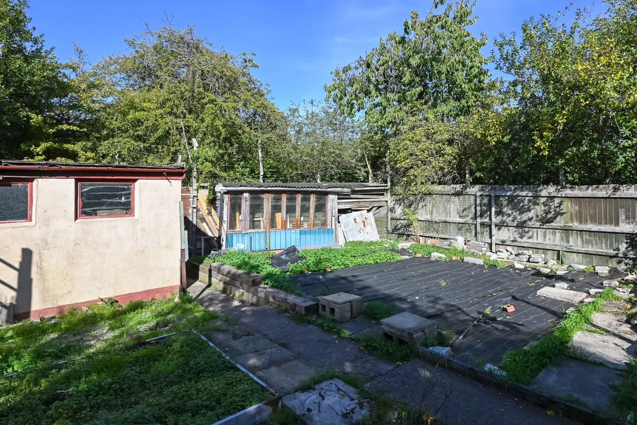 Little Avenue, Clifton, YO30, photo 14