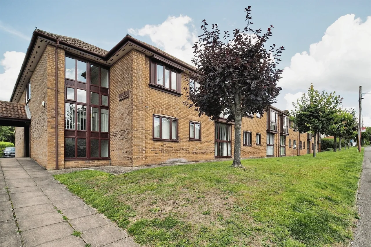 London Road, Amesbury, SP4, photo 12