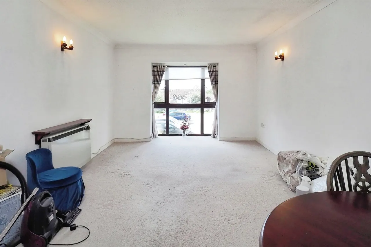 London Road, Amesbury, SP4, photo 4