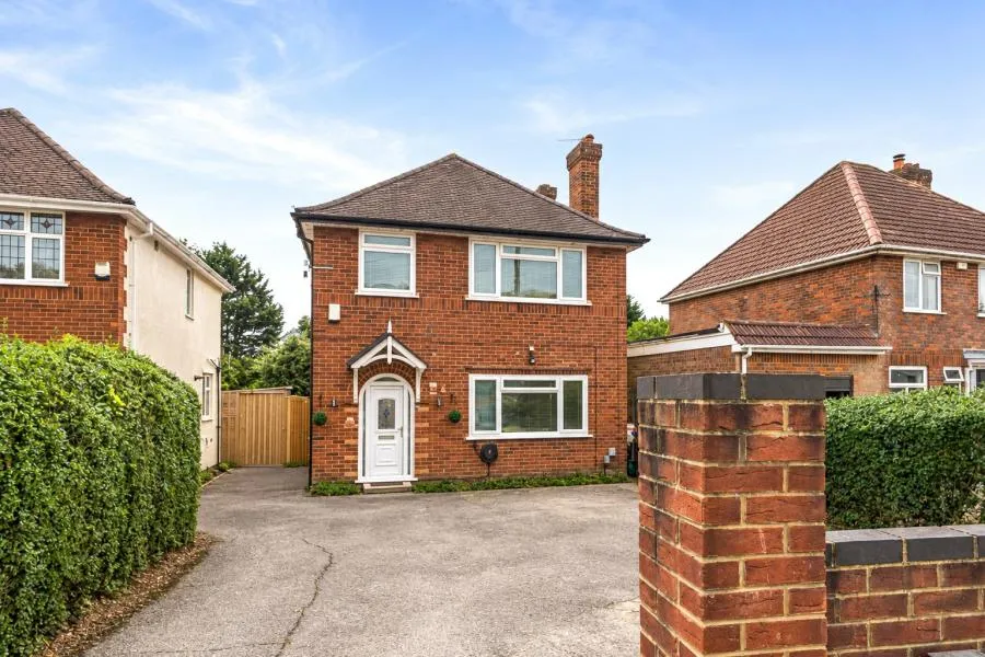 3 bed house for sale, Cressex Road, High Wycombe, HP12