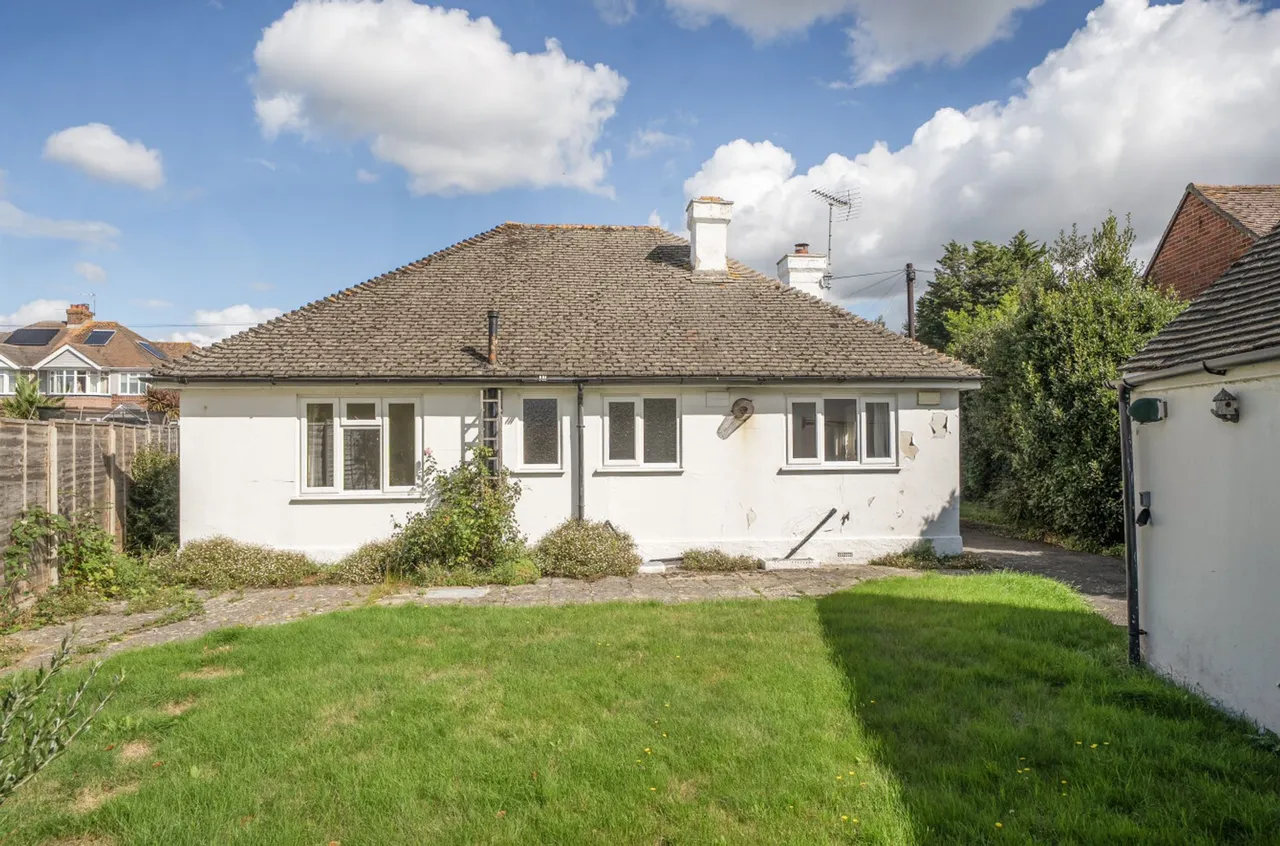 Stockbridge Gardens, Chichester, PO19, photo 15