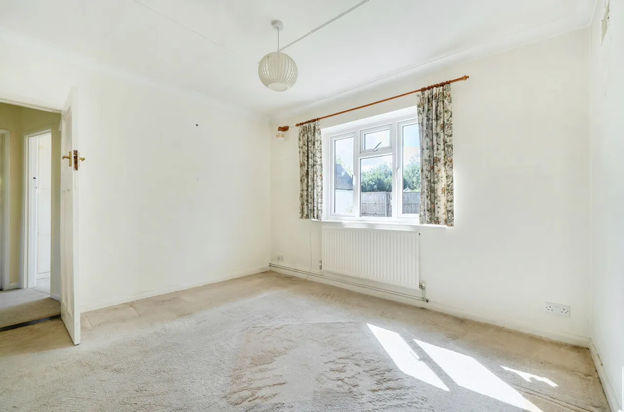 Stockbridge Gardens, Chichester, PO19, photo 8